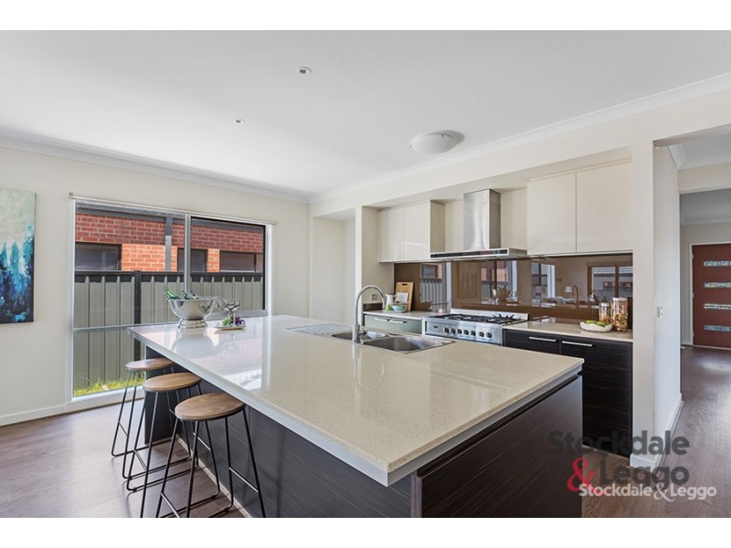 11 Riberry Street, Craigieburn VIC 3064