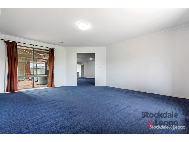 29 Curtis Avenue, Sunbury VIC 3429