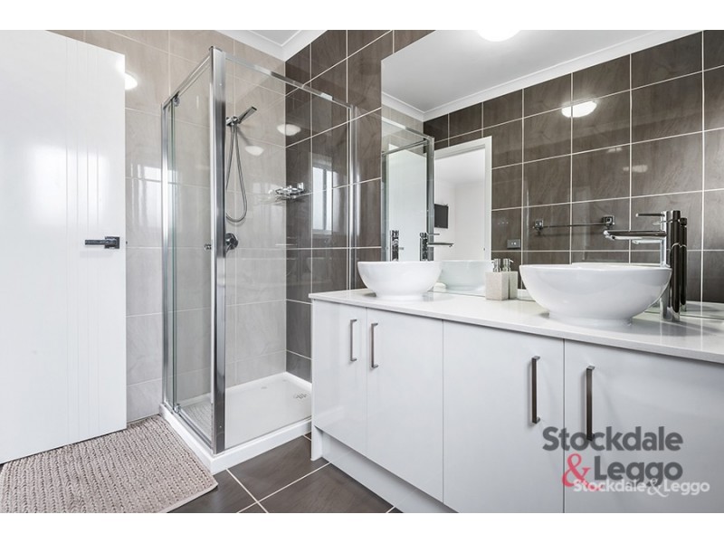 59 Peppertree Parade, Craigieburn VIC 3064