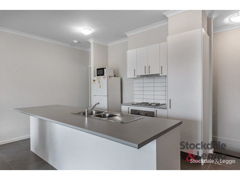 39 / 64 Escapade Blvd, Craigieburn VIC 3064