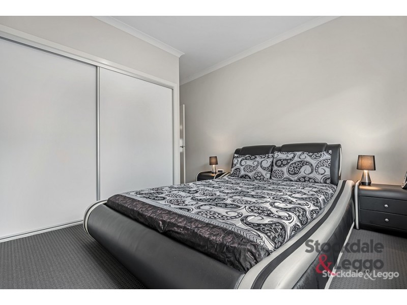 39 / 64 Escapade Blvd, Craigieburn VIC 3064
