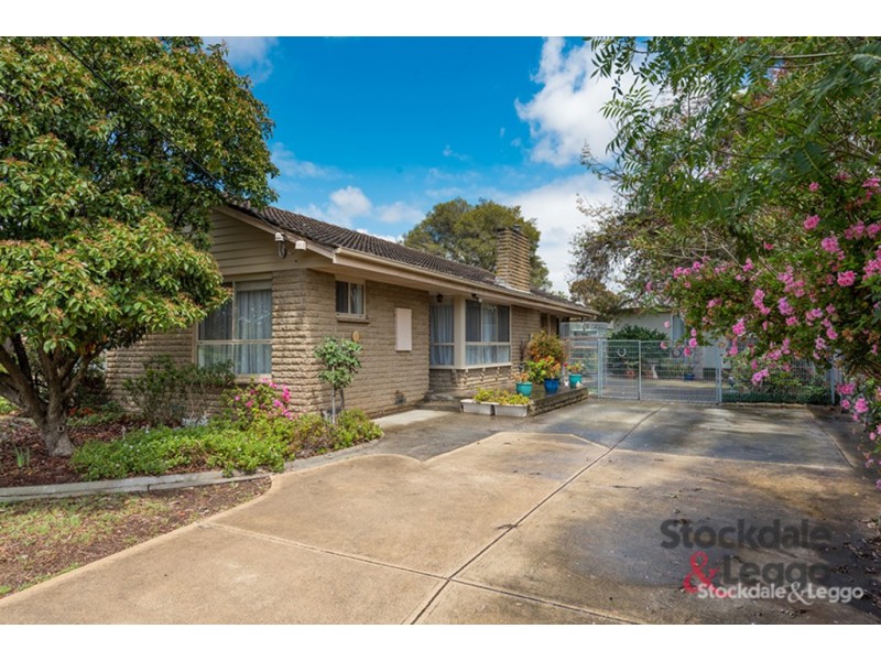 27 Field Street, Craigieburn VIC 3064