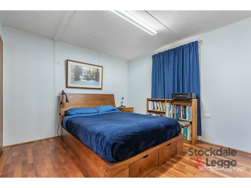 27 Field Street, Craigieburn VIC 3064