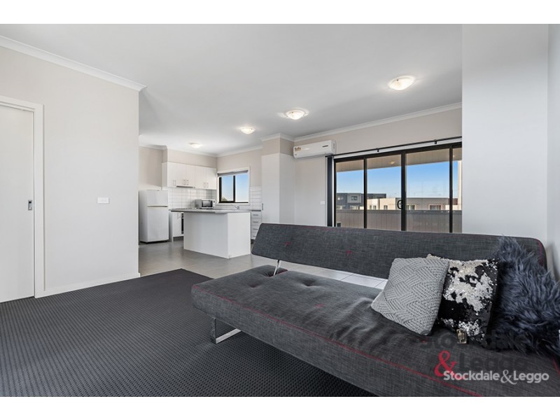 111 1-15 Beddison Road, Craigieburn VIC 3064
