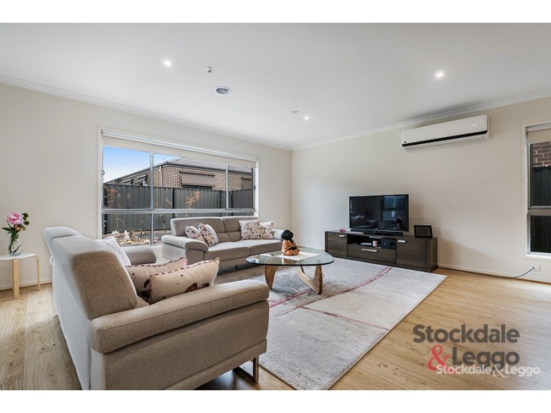 261 Newbury Boulevard, Craigieburn VIC 3064
