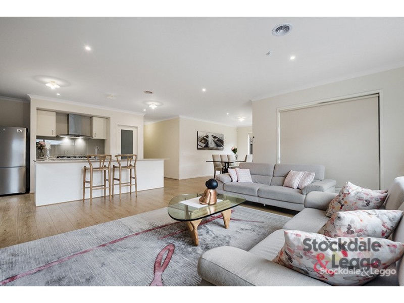 261 Newbury Boulevard, Craigieburn VIC 3064