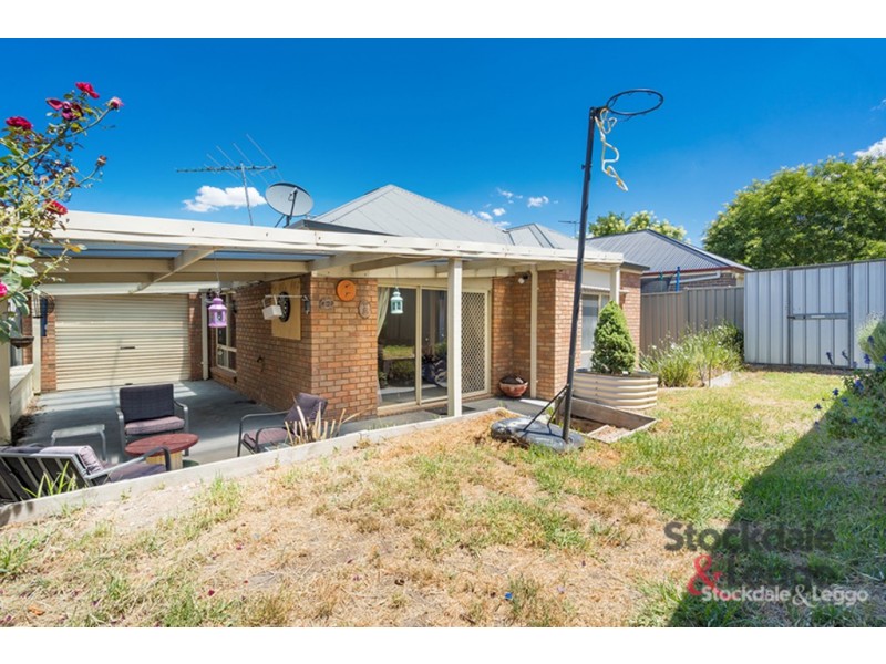 23 Elsternwick Way, Craigieburn VIC 3064