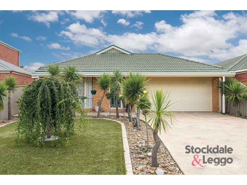 23 Parramatta Walk, Craigieburn VIC 3064