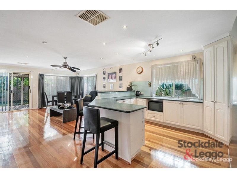 23 Parramatta Walk, Craigieburn VIC 3064