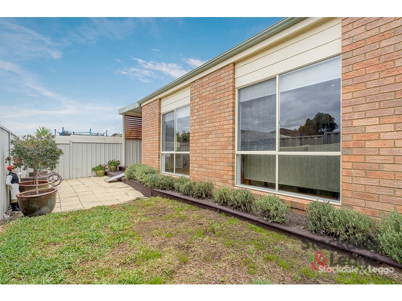 5 Parkstone View, Craigieburn VIC 3064