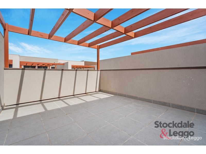 51 / 1-15 Beddison Road, Craigieburn VIC 3064