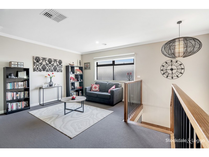 16 Reveille Way, Mickleham VIC 3064