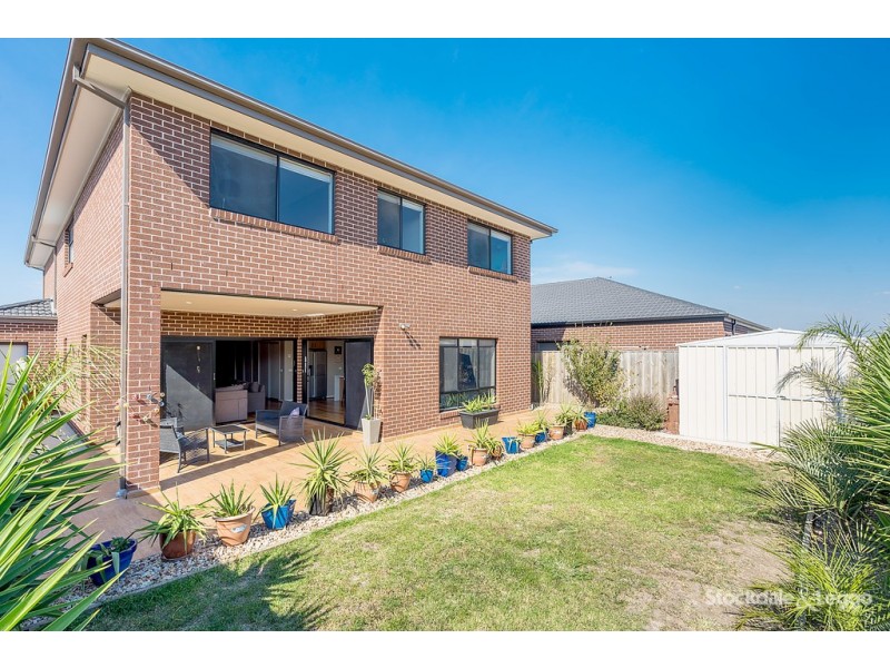 16 Reveille Way, Mickleham VIC 3064