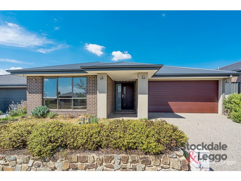 71 Champion Parade, Craigieburn VIC 3064