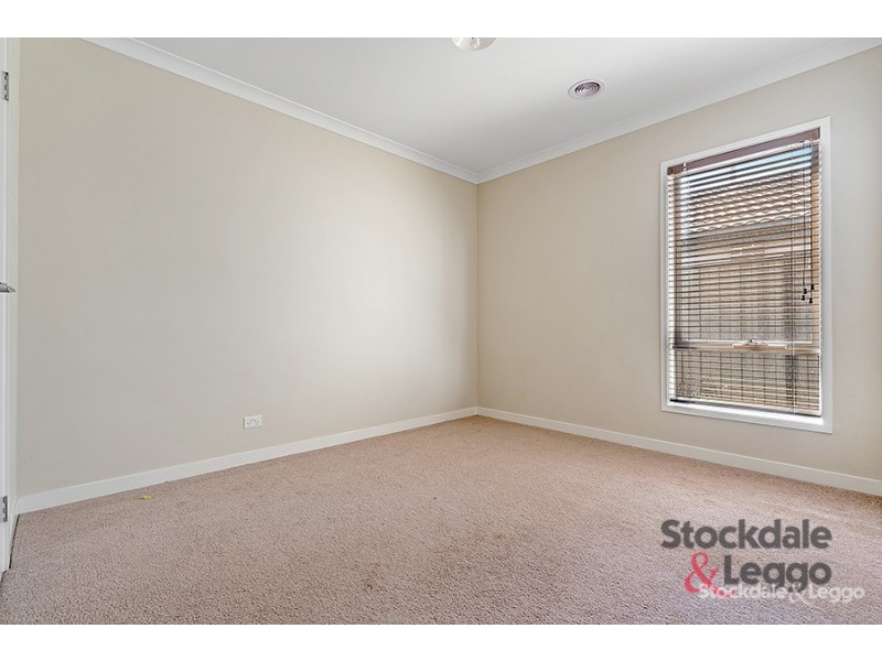 71 Champion Parade, Craigieburn VIC 3064