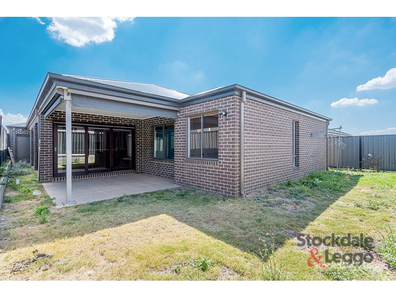 71 Champion Parade, Craigieburn VIC 3064