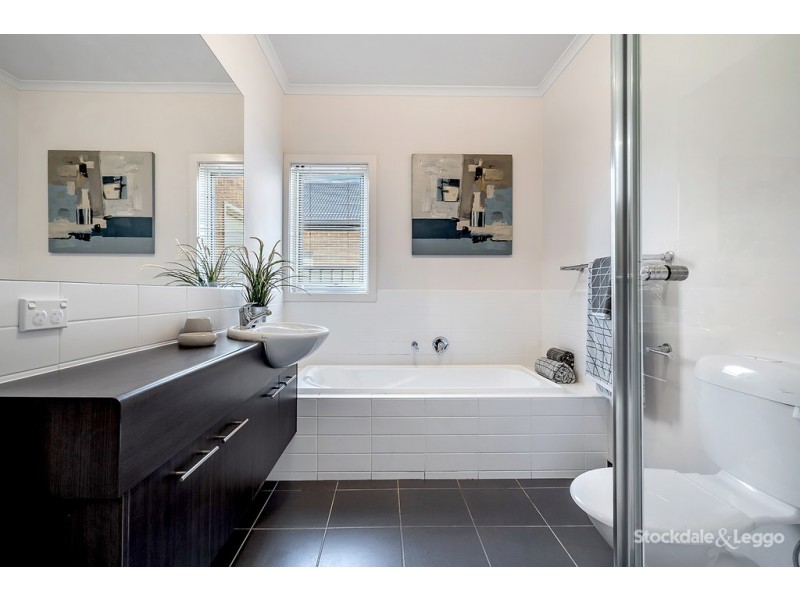 5 Northumberland Circuit, Craigieburn VIC 3064
