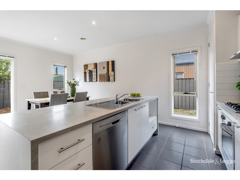 5 Northumberland Circuit, Craigieburn VIC 3064