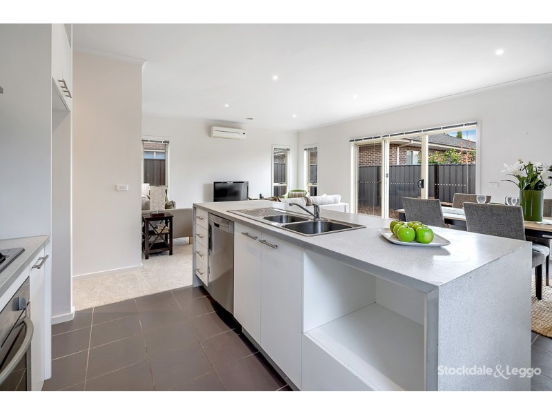 5 Northumberland Circuit, Craigieburn VIC 3064