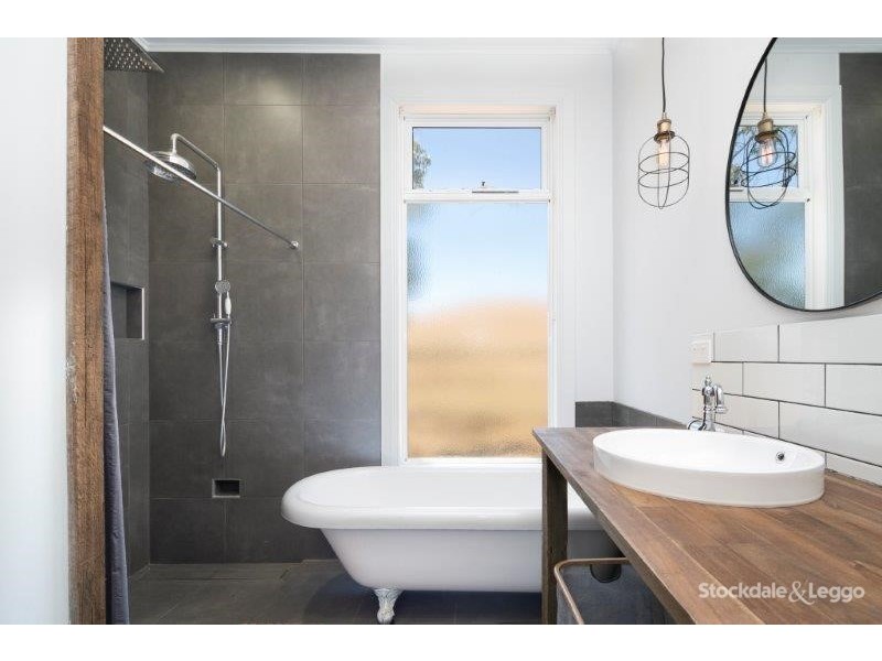 300 Midas Road, Miners Rest VIC 3352