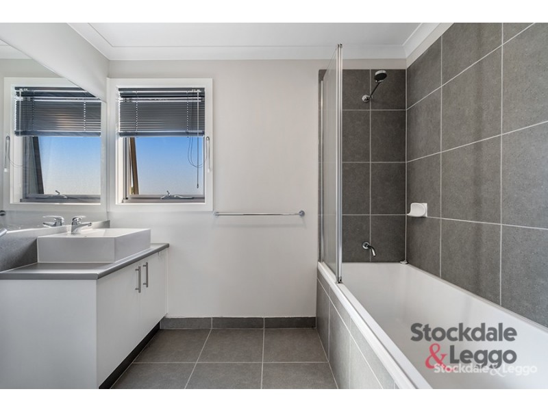 89 1-15 Beddison Road, Craigieburn VIC 3064