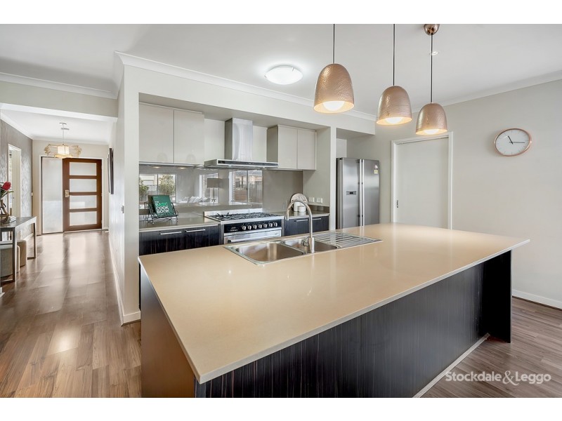 3 Gateshead Street, Craigieburn VIC 3064