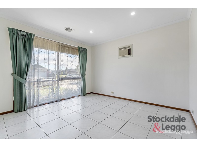 85 Banbury Crescent, Craigieburn VIC 3064