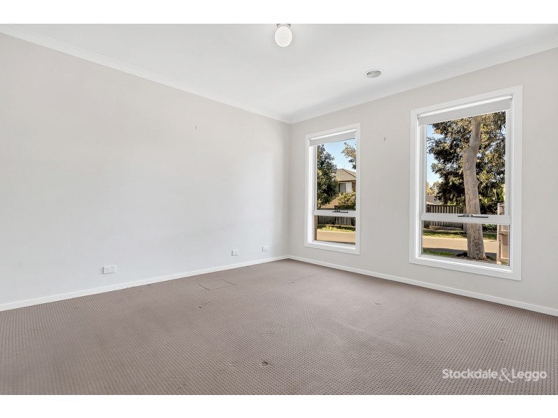 68 Huntington Drive, Craigieburn VIC 3064