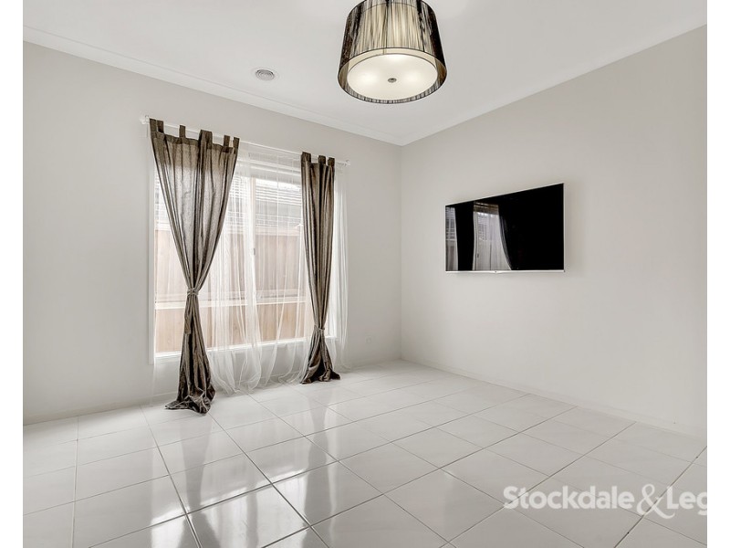 31 Celeste Street, Mickleham VIC 3064
