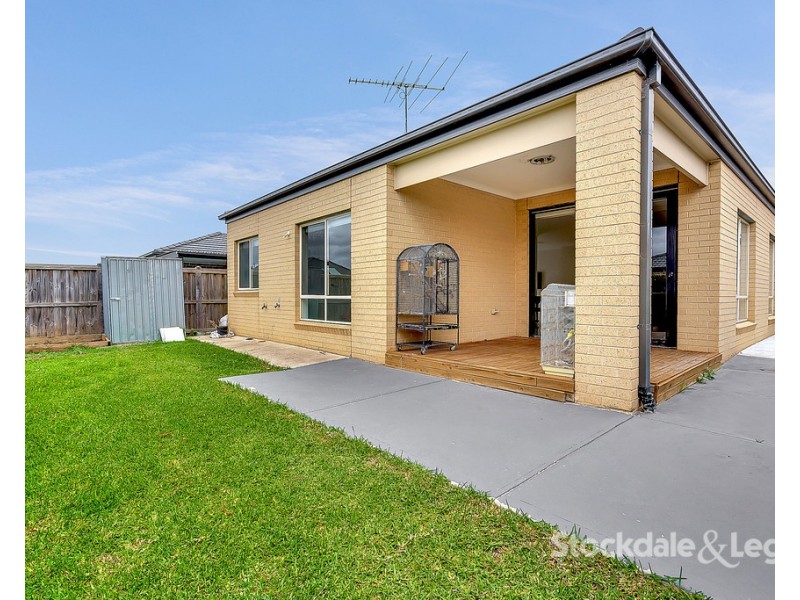 31 Celeste Street, Mickleham VIC 3064