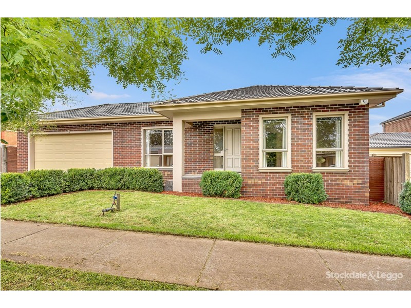 6 Beechville Place, Craigieburn VIC 3064