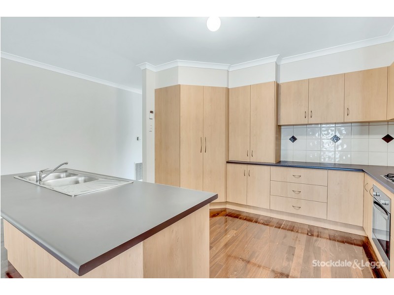 6 Beechville Place, Craigieburn VIC 3064