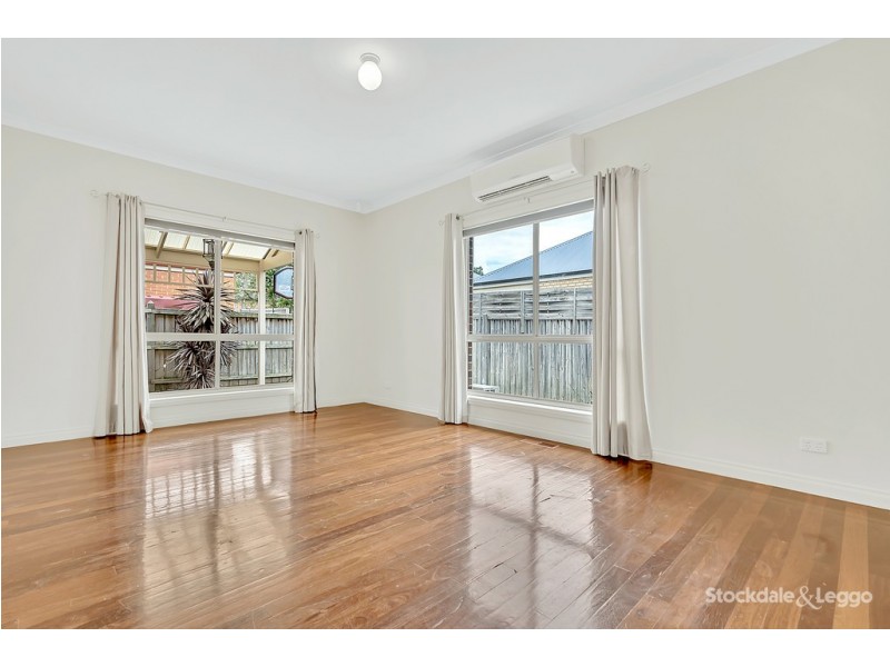 6 Beechville Place, Craigieburn VIC 3064