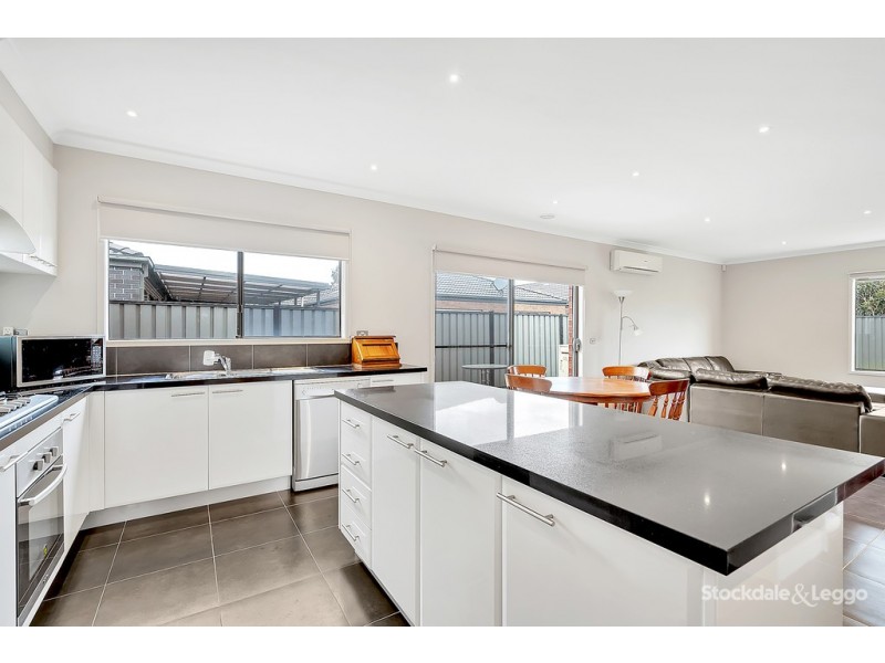 20 Holman Avenue, Craigieburn VIC 3064