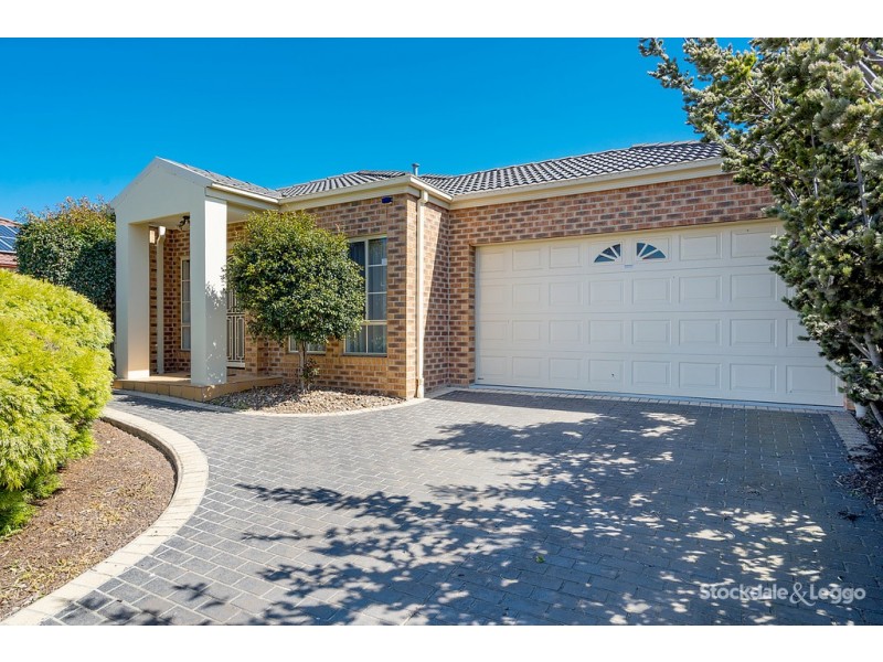 21 Statesman Avenue, Roxburgh Park VIC 3064