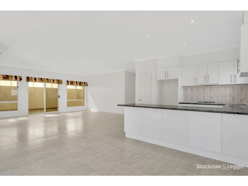 21 Statesman Avenue, Roxburgh Park VIC 3064