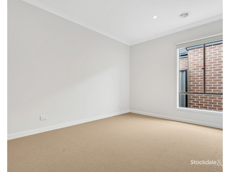 14 Scolopia Street, Craigieburn VIC 3064