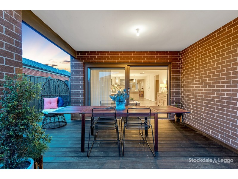 13 Yarradale Drive, Mickleham VIC 3064
