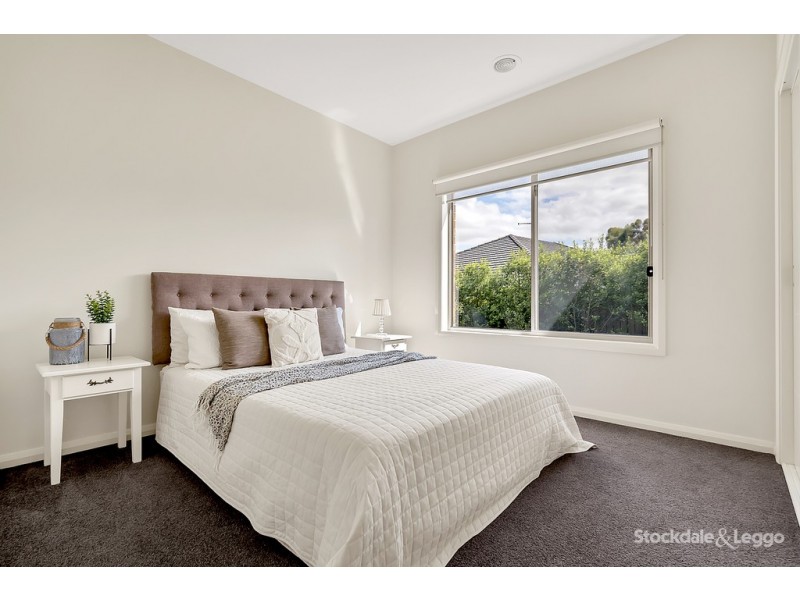 77 Bridgehaven Drive, Craigieburn VIC 3064