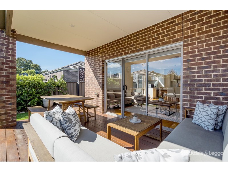 77 Bridgehaven Drive, Craigieburn VIC 3064