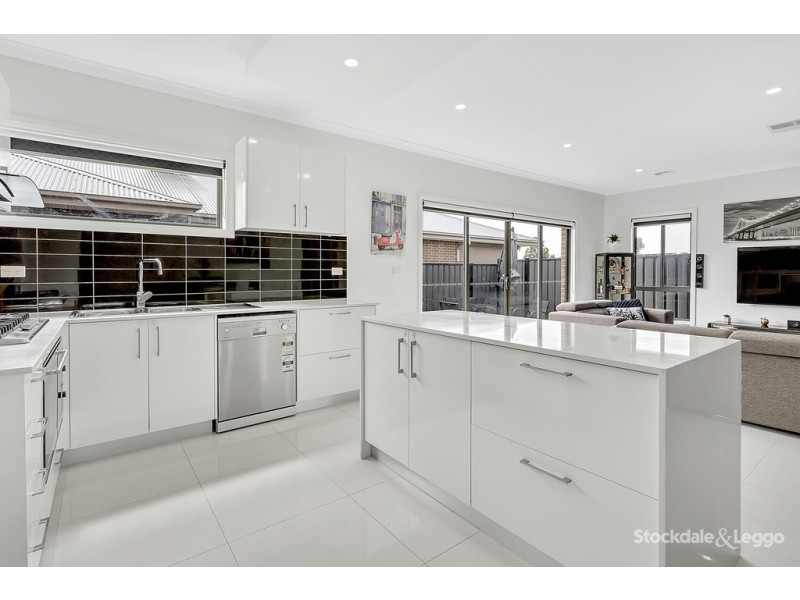 9 Vision Road, Craigieburn VIC 3064