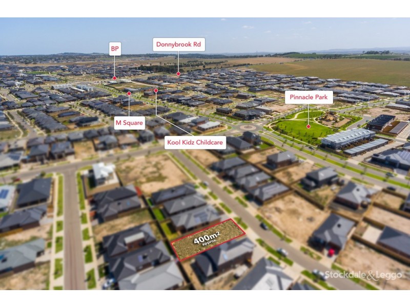 12 Camberwell Parade, Mickleham VIC 3064