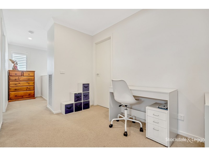 37 Rosette Parade, Mickleham VIC 3064