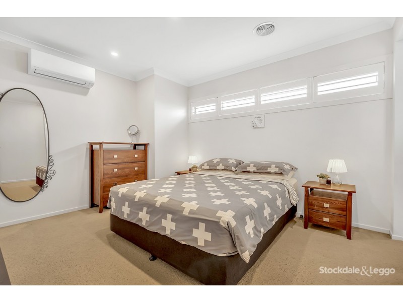 37 Rosette Parade, Mickleham VIC 3064