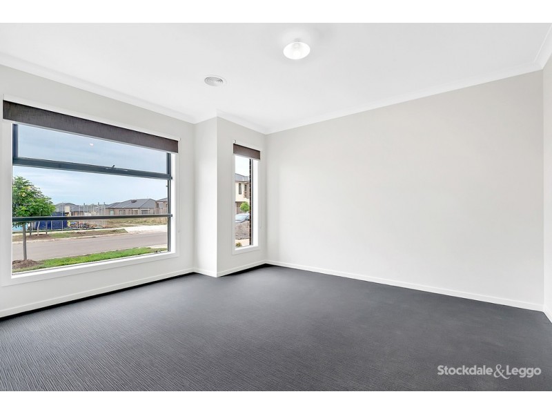 14 Naroon Drive, Kalkallo VIC 3064