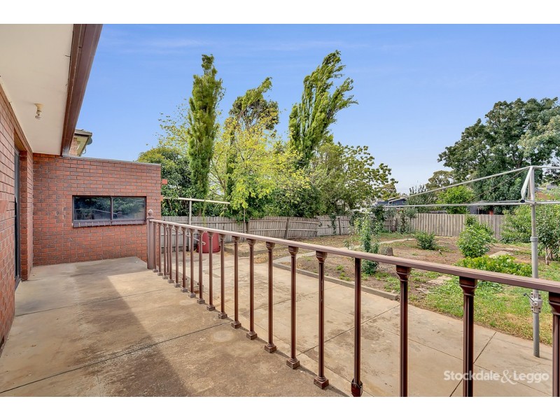 10 Lee Street, Craigieburn VIC 3064