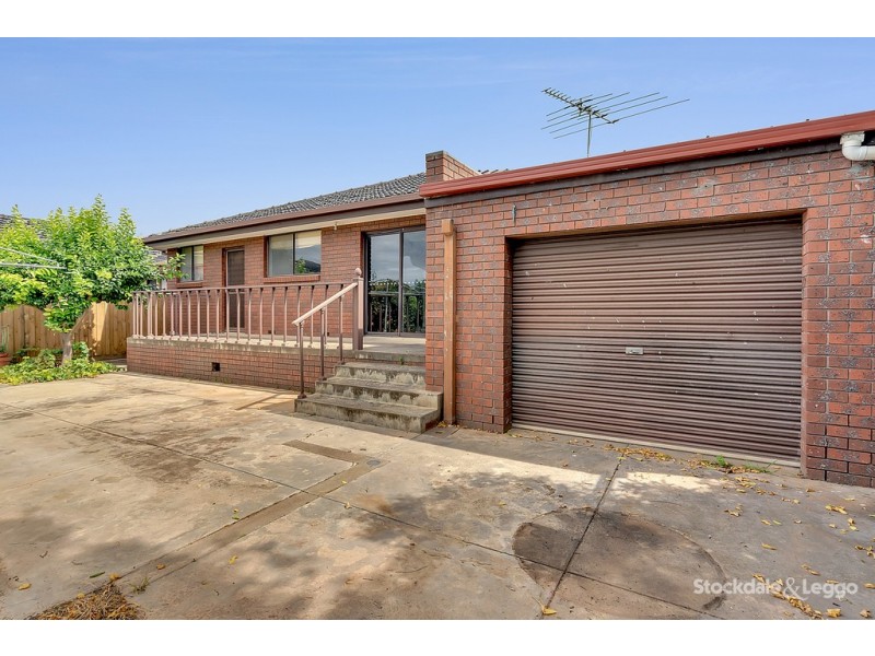 10 Lee Street, Craigieburn VIC 3064