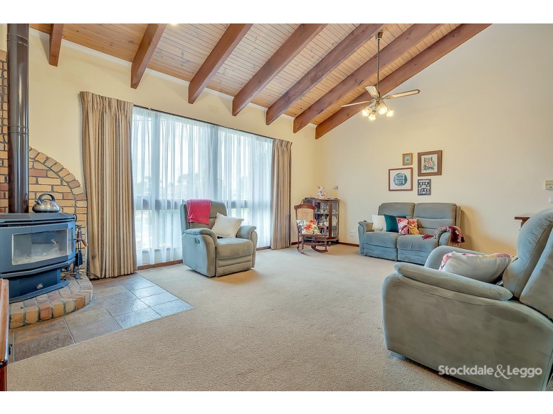 10 Kirkbride Way, Craigieburn VIC 3064