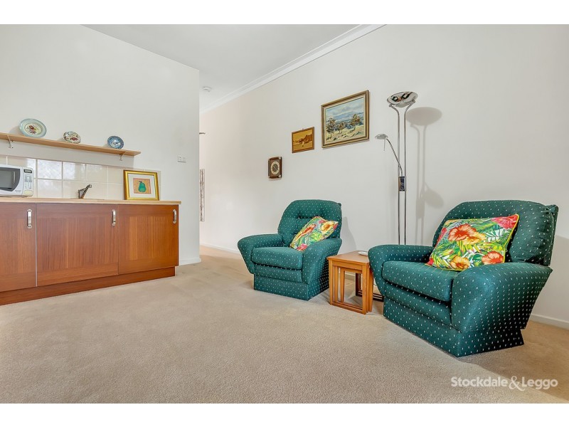10 Kirkbride Way, Craigieburn VIC 3064