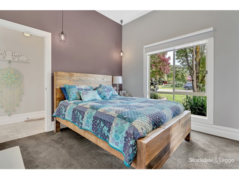 26 Wrixon Street, Romsey VIC 3434